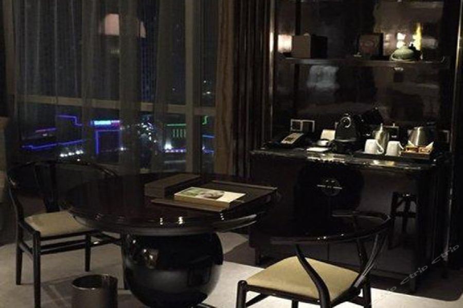 Wanda Realm Hotel Wuhu Bagian luar foto